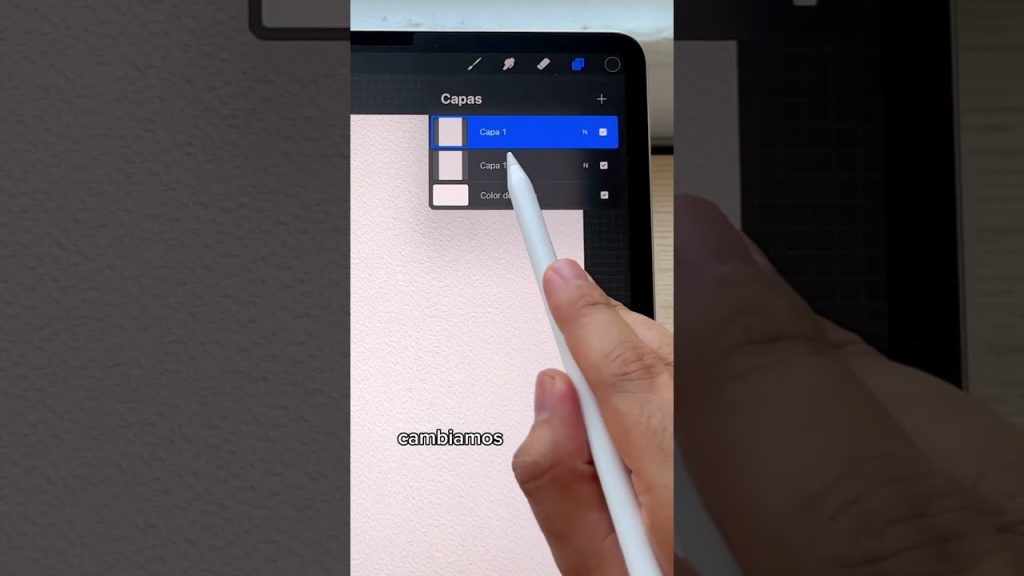 Agrega textura de papel y pintura a tus ilustraciones…