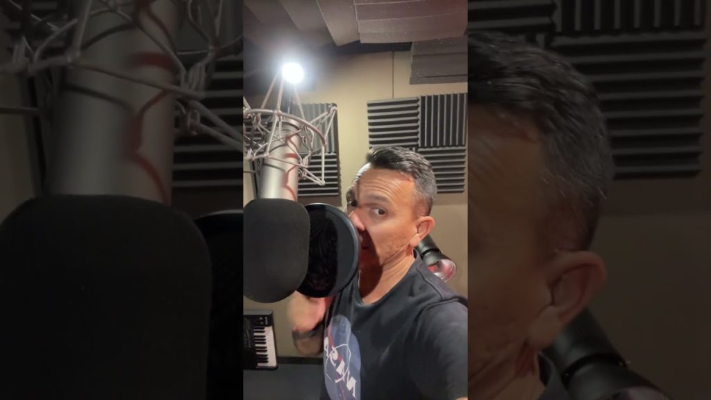 Cómo grabar una voz para locución